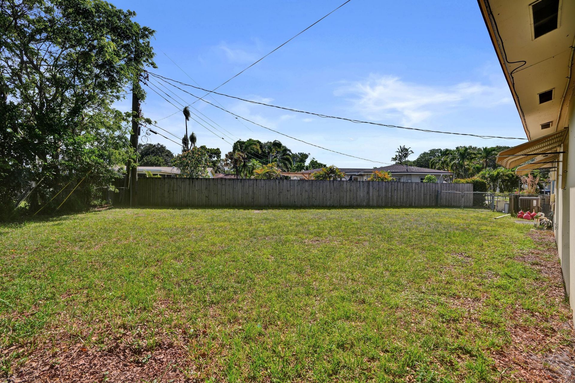 5200 SW 8th Street, Plantation, FL 33317 Photo
