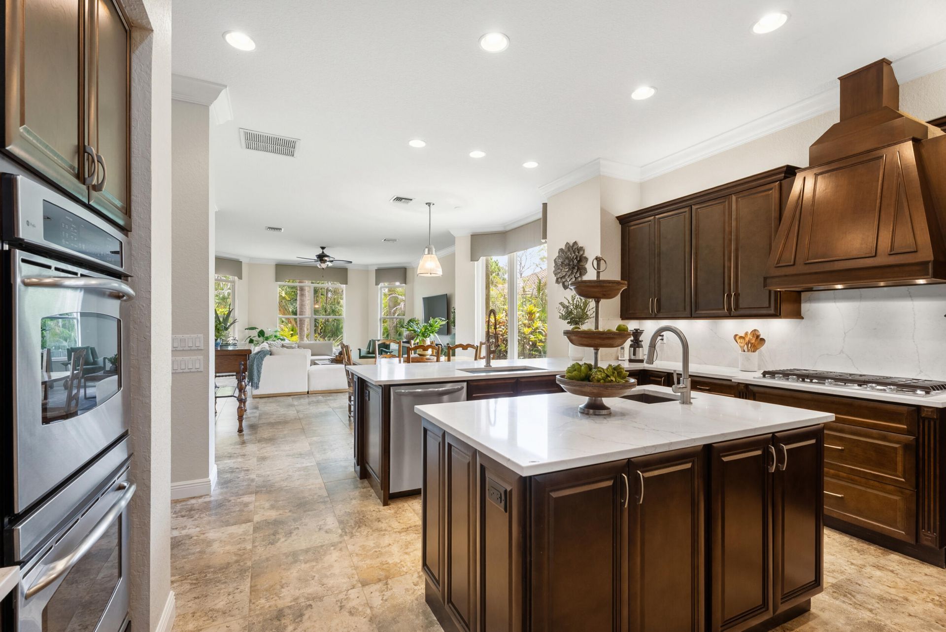 716 SW Squire Johns Lane, Palm City, FL 34990 Photo