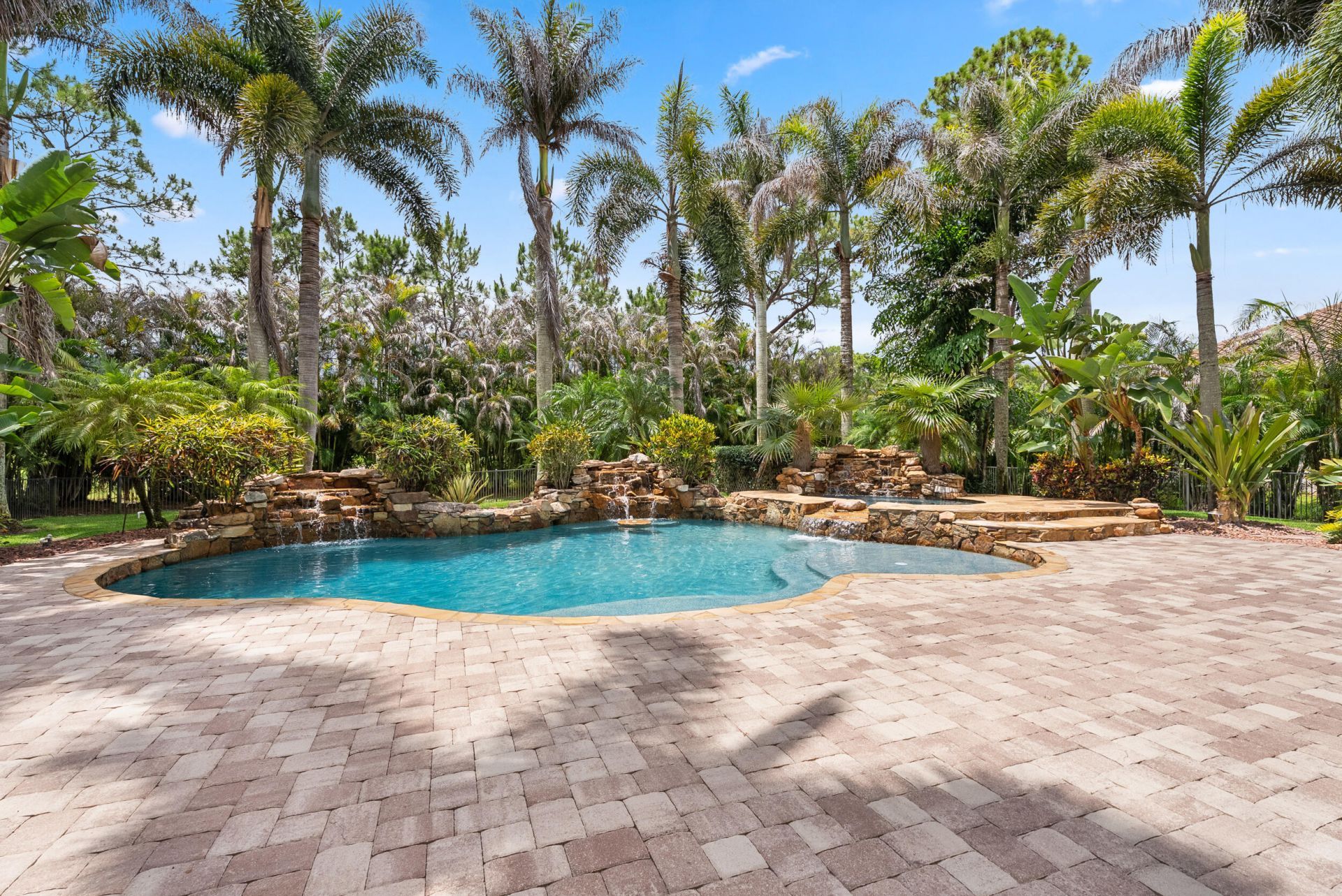 716 SW Squire Johns Lane, Palm City, FL 34990 Photo