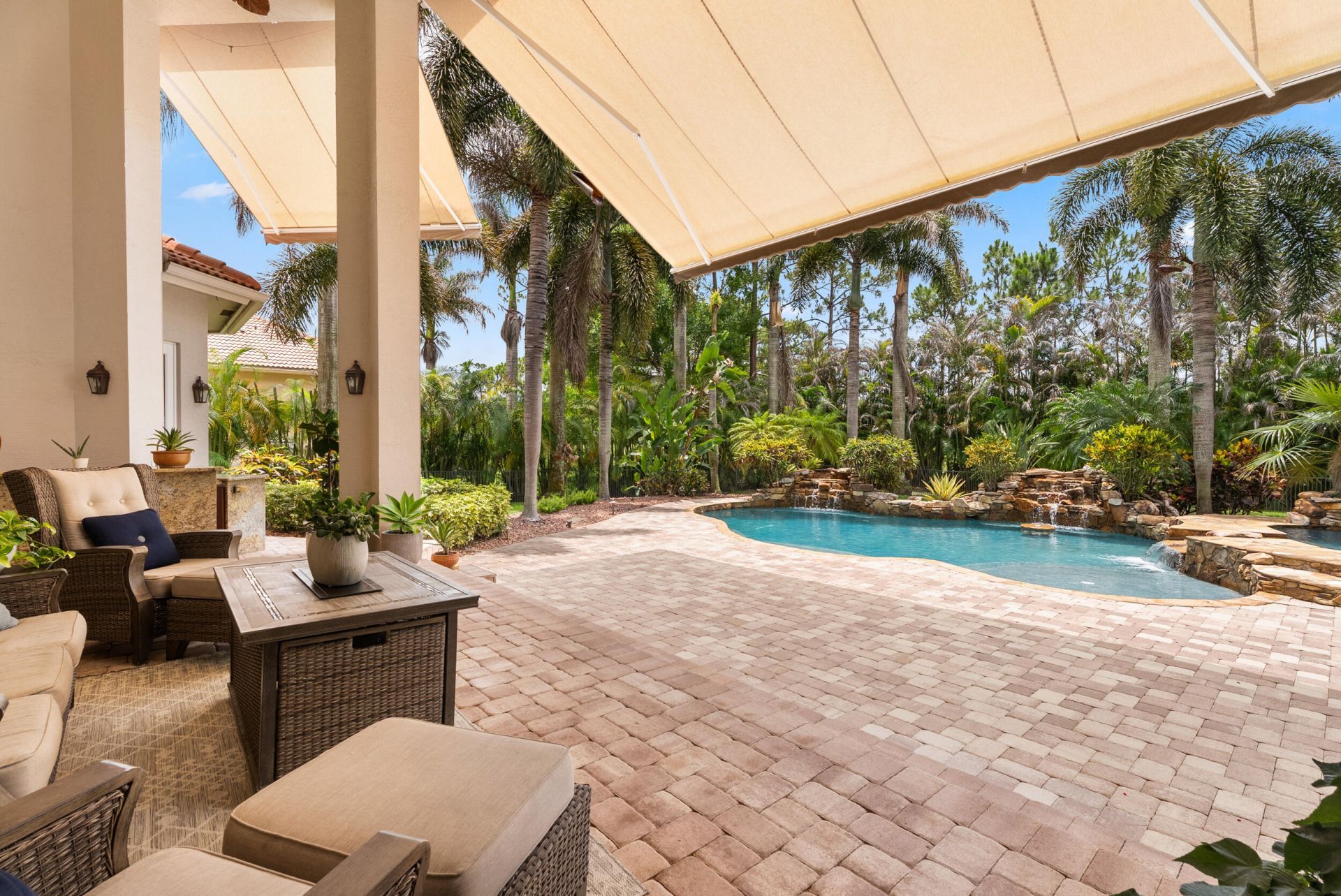 716 SW Squire Johns Lane, Palm City, FL 34990 Photo