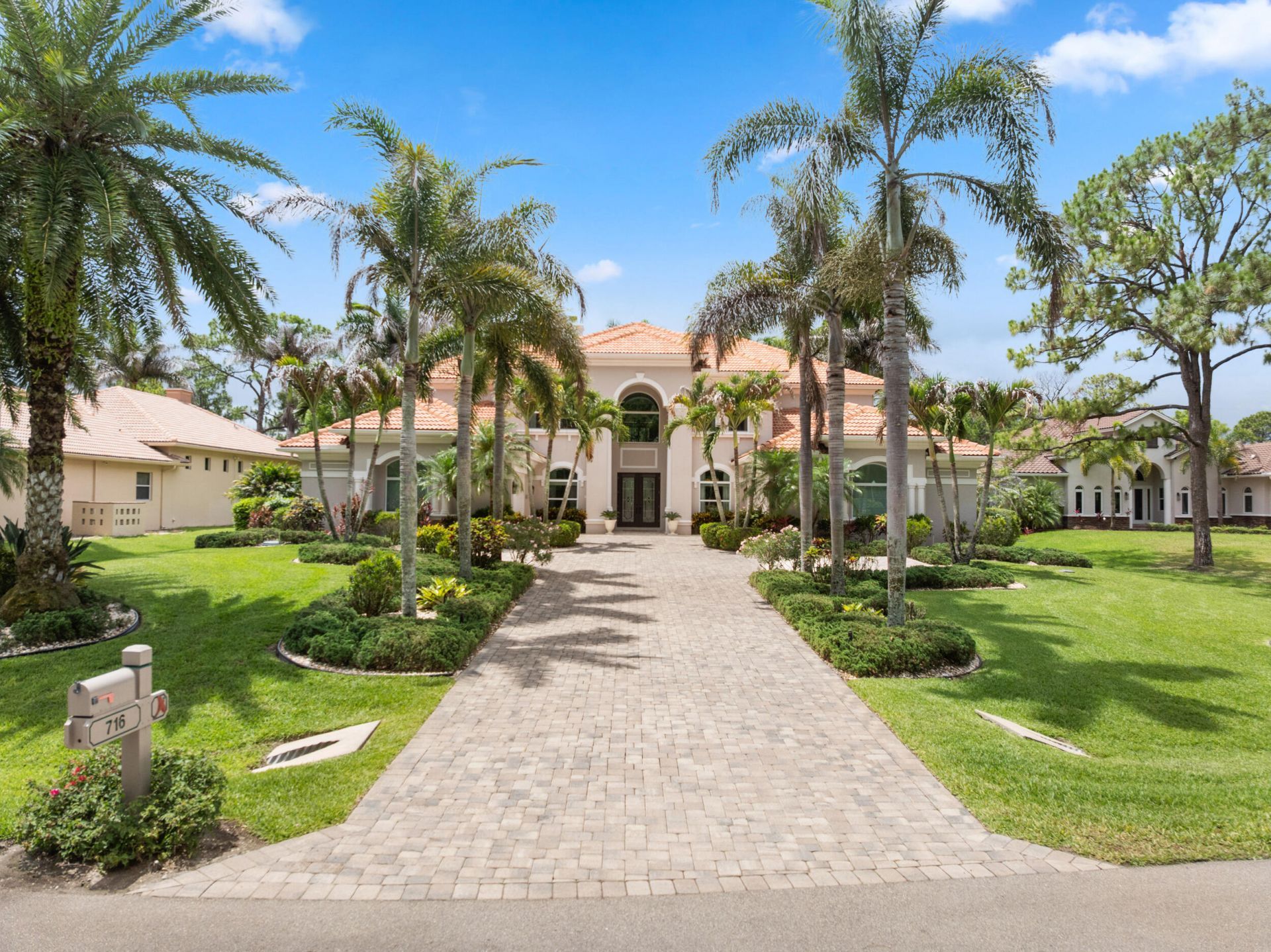 716 SW Squire Johns Lane, Palm City, FL 34990 Photo