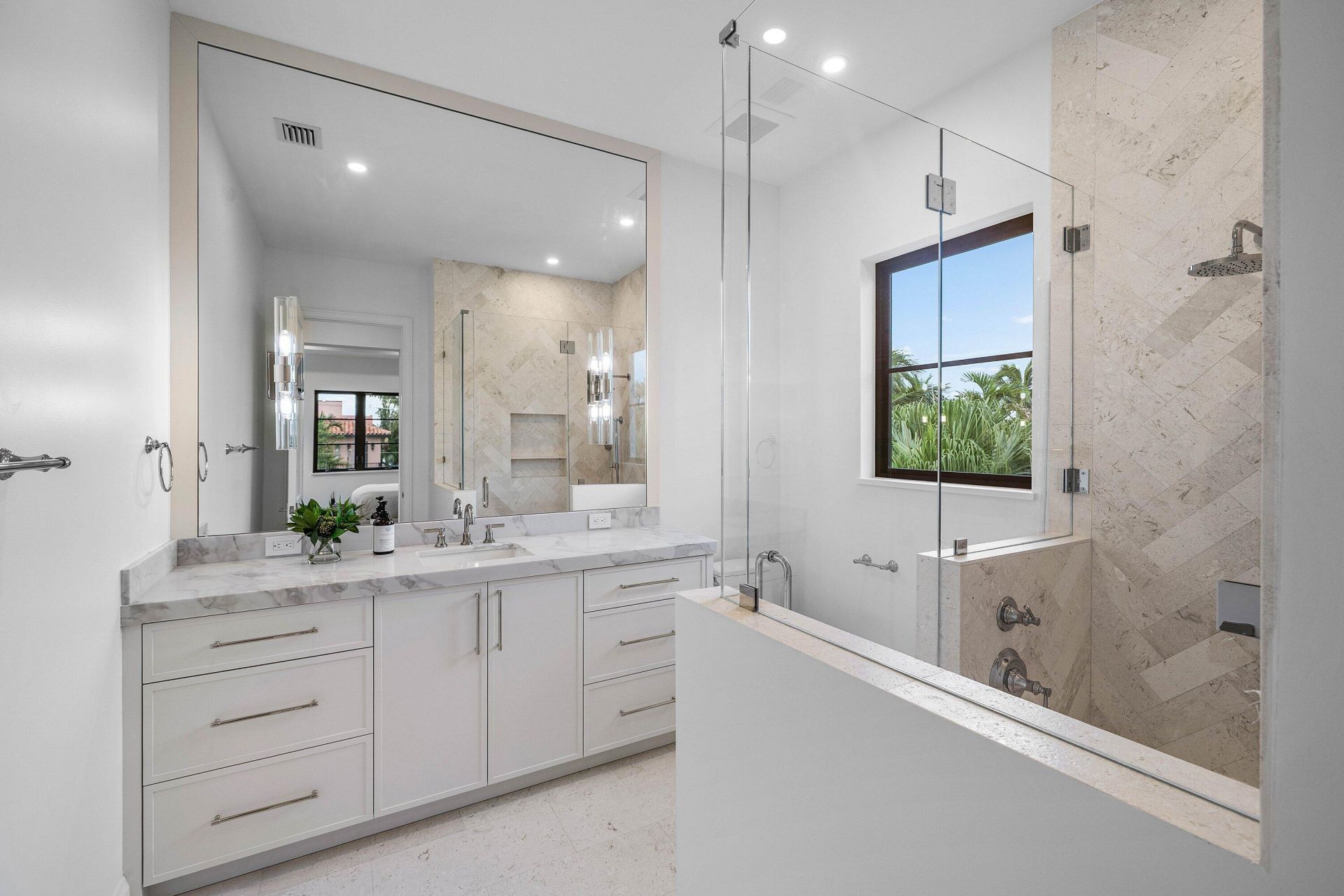 908 N Atlantic Drive, Lantana, FL 33462 Photo