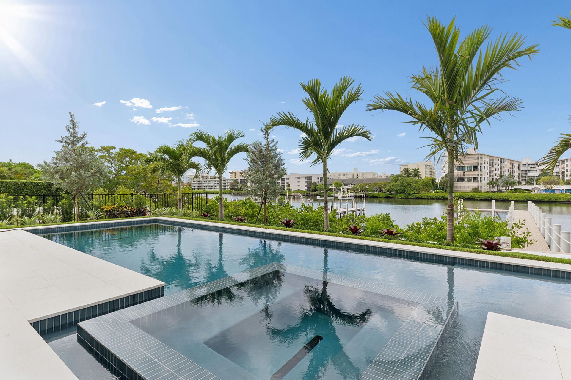 908 N Atlantic Drive, Lantana, FL 33462 Photo
