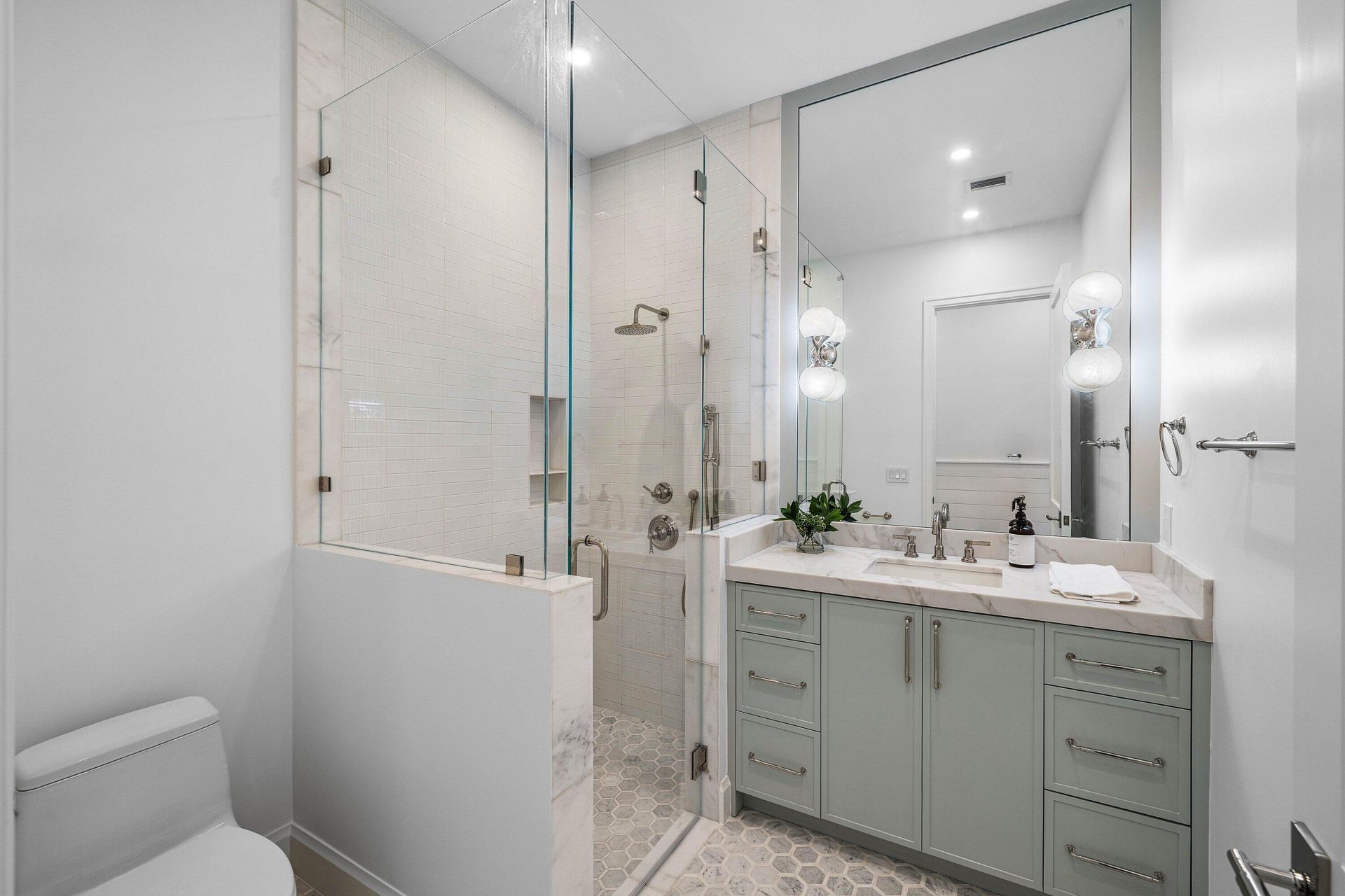 908 N Atlantic Drive, Lantana, FL 33462 Photo