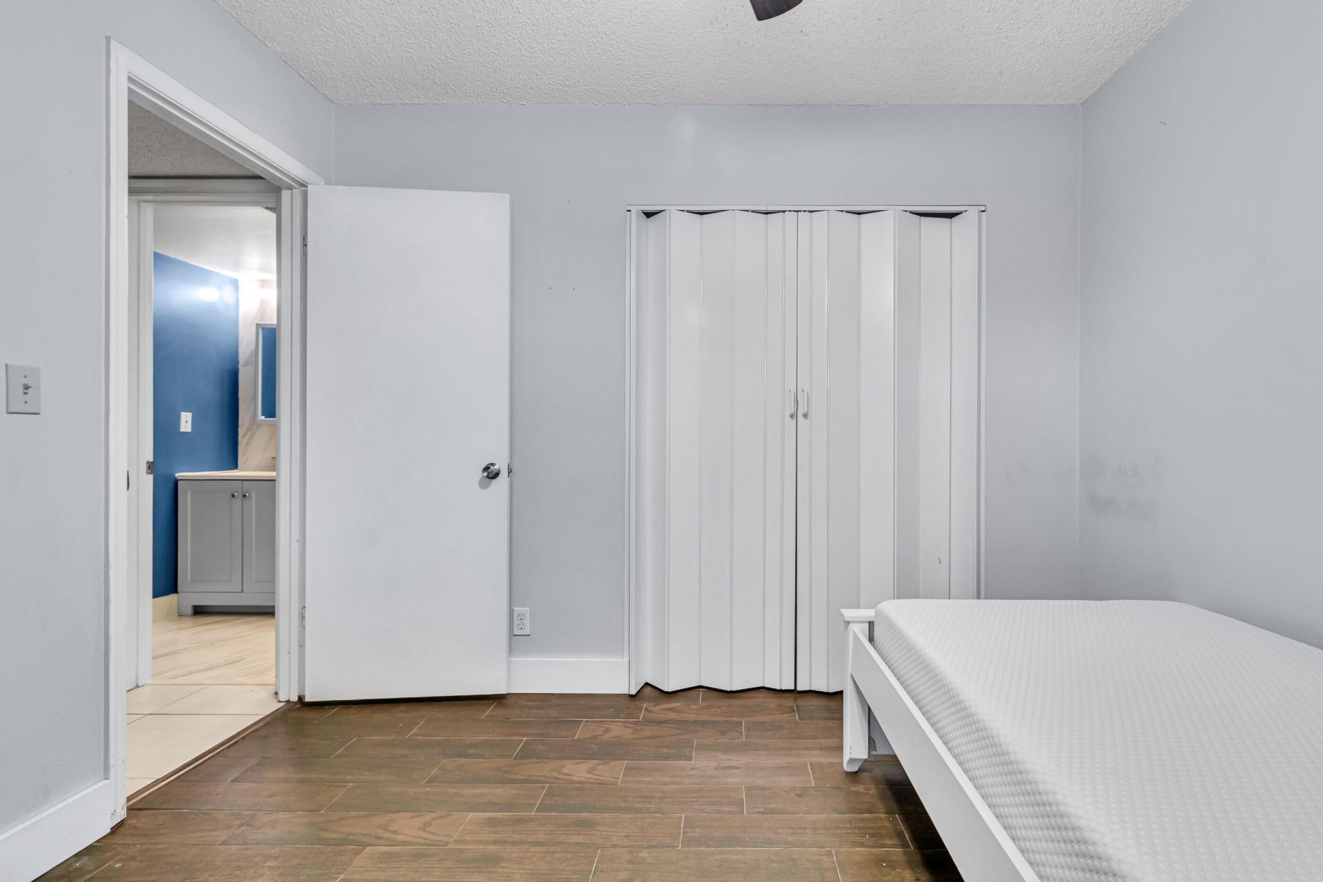 5510 Lakeside Drive, Unit 202, Margate, FL 33063 Photo