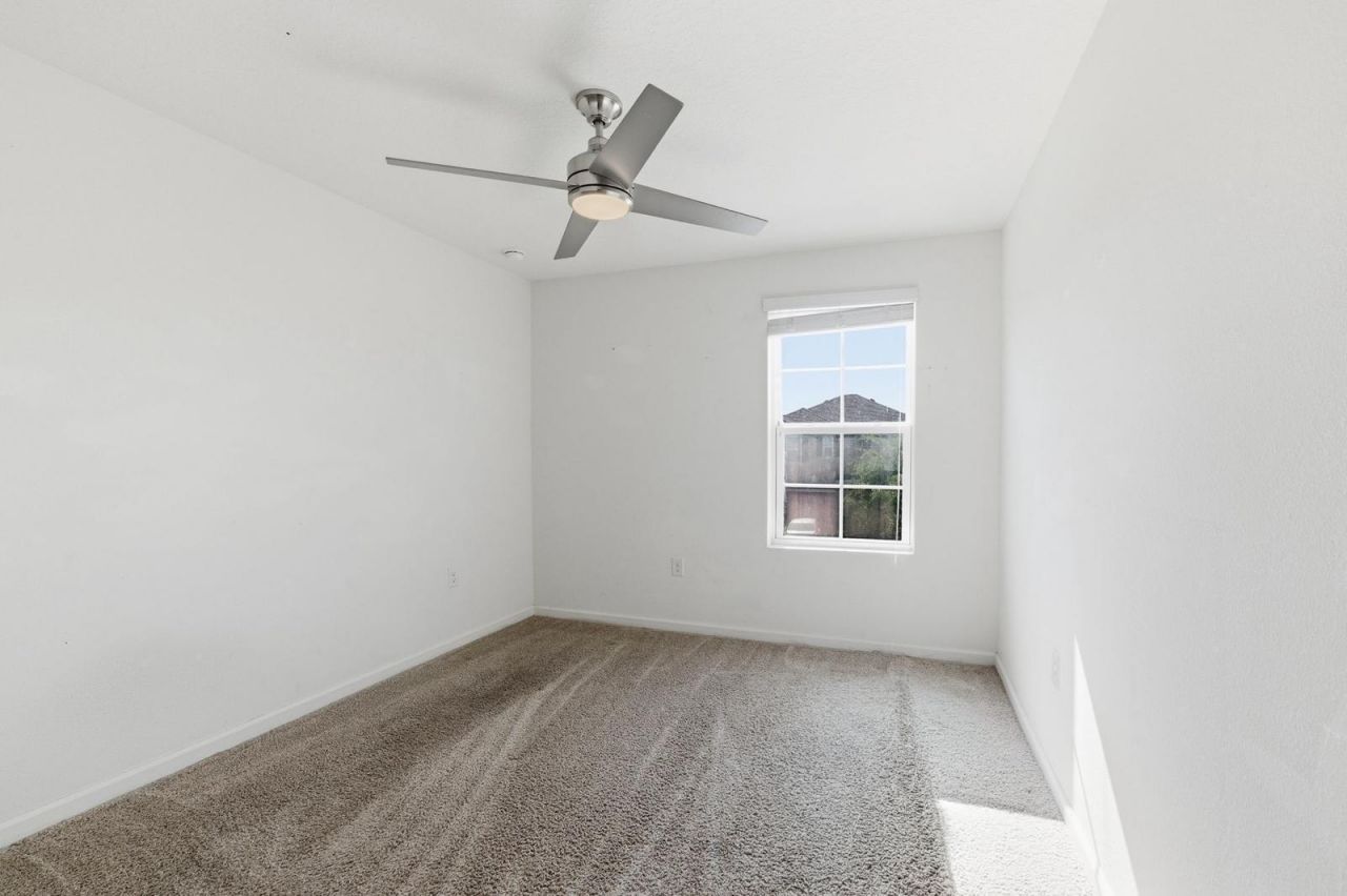 3044 Woodswalk Drive, Fort Pierce, FL 34945 Photo