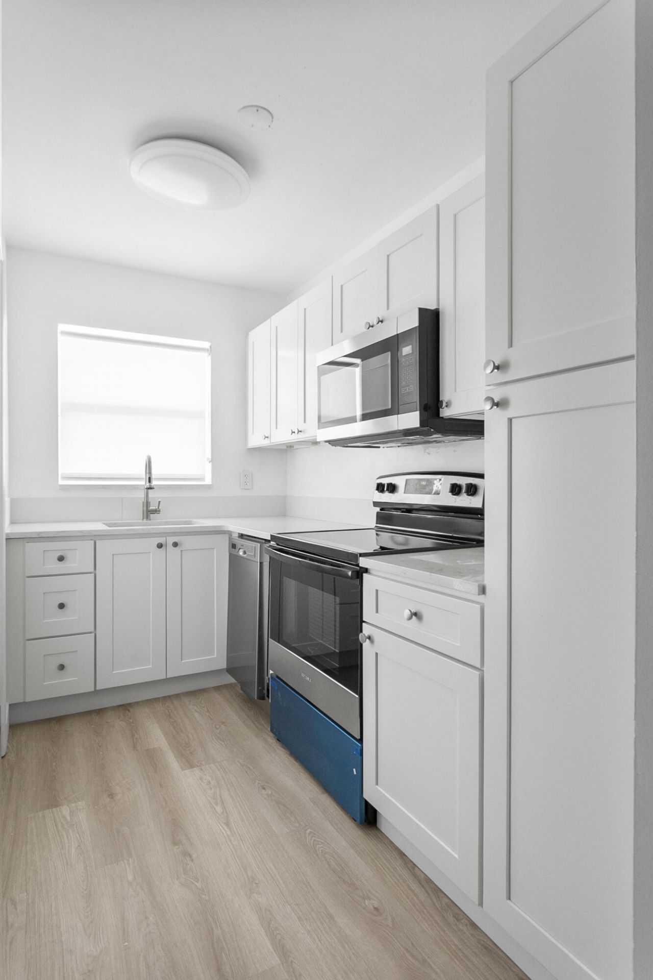 111 Shore Court, Unit 203, North Palm Beach, FL 33408 Photo