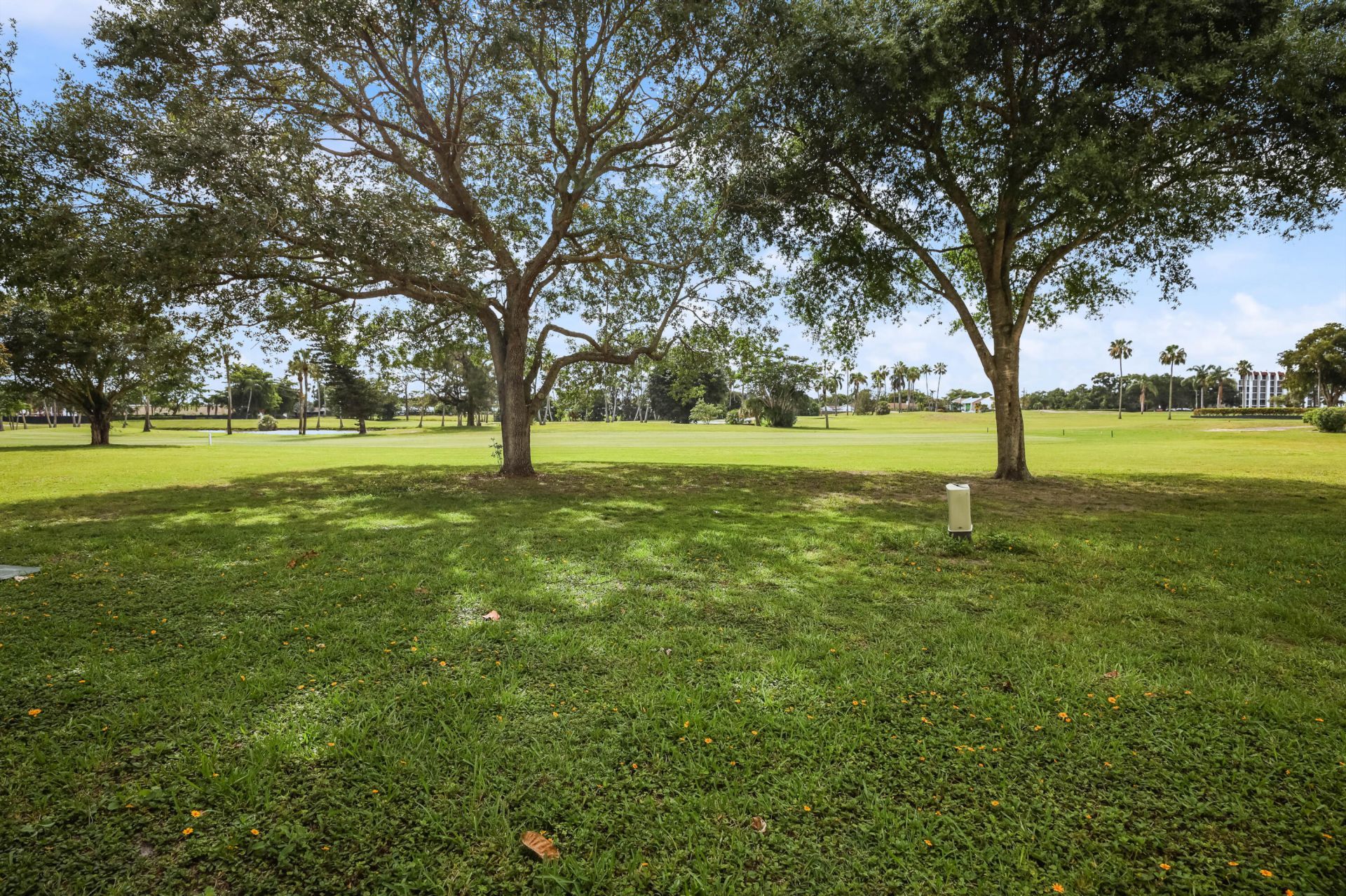 3951 Via Poinciana, Unit 112, Lake Worth, FL 33467 Photo