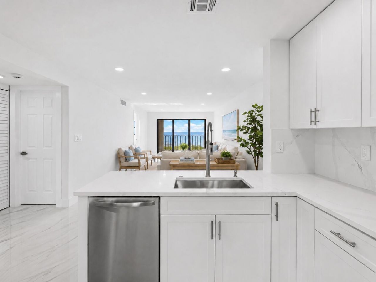 7420 S Ocean Drive, Unit 314, Jensen Beach, FL 34957 Photo