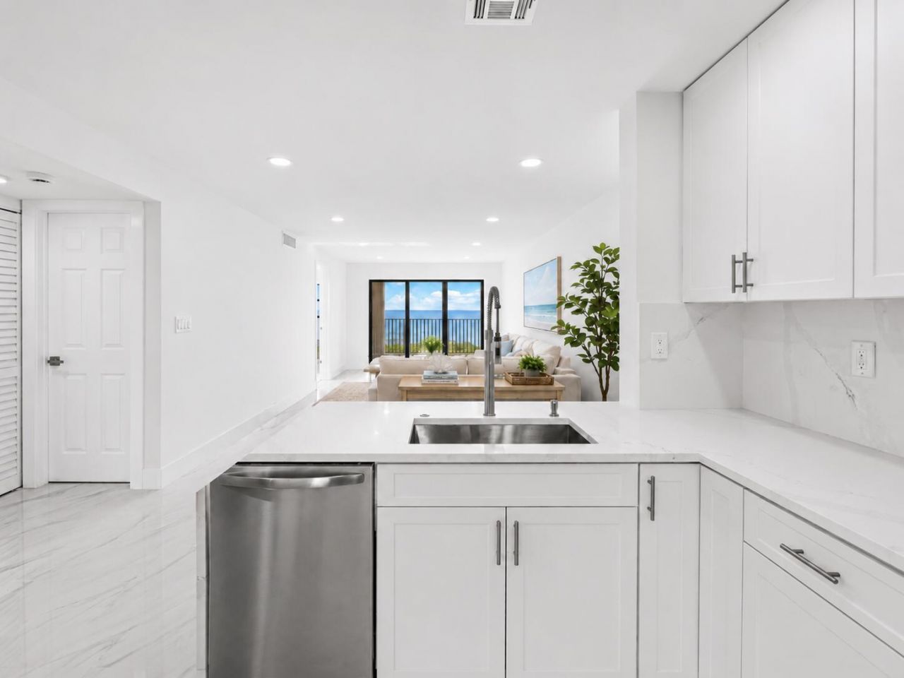 7420 S Ocean Drive, Unit 314, Jensen Beach, FL 34957 Photo