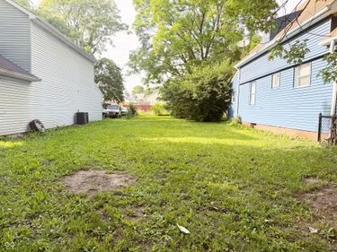 1062 Eugene Street , Indianapolis, IN 46208