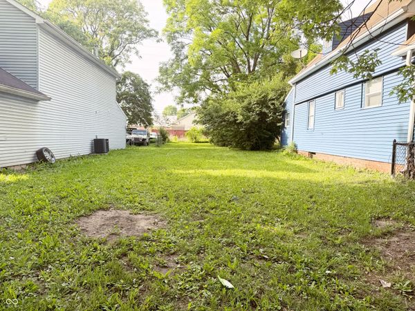 1062 Eugene Street , Indianapolis, IN 46208