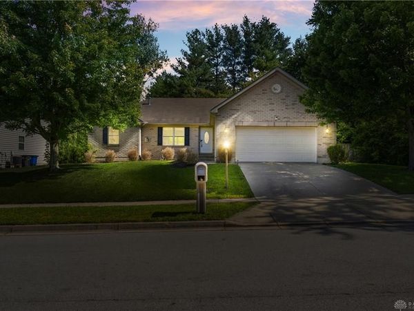 3955 Berrywood Drive, Huber Heights, OH 45424