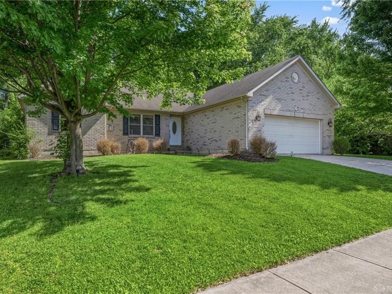 3955 Berrywood Drive, Huber Heights, OH 45424 Photo 6