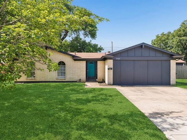7440 Beckwood Drive, Fort Worth, TX 76112