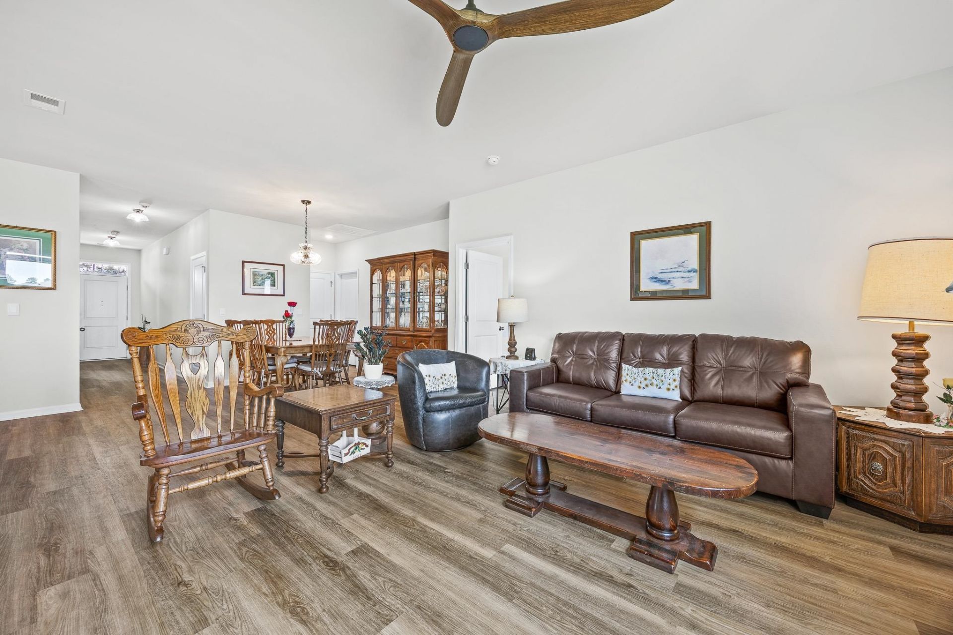 548 Hogwart Ln.  Photo 12