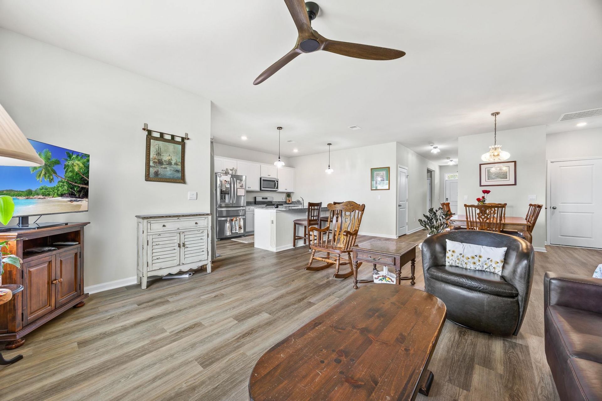 548 Hogwart Ln.  Photo 13