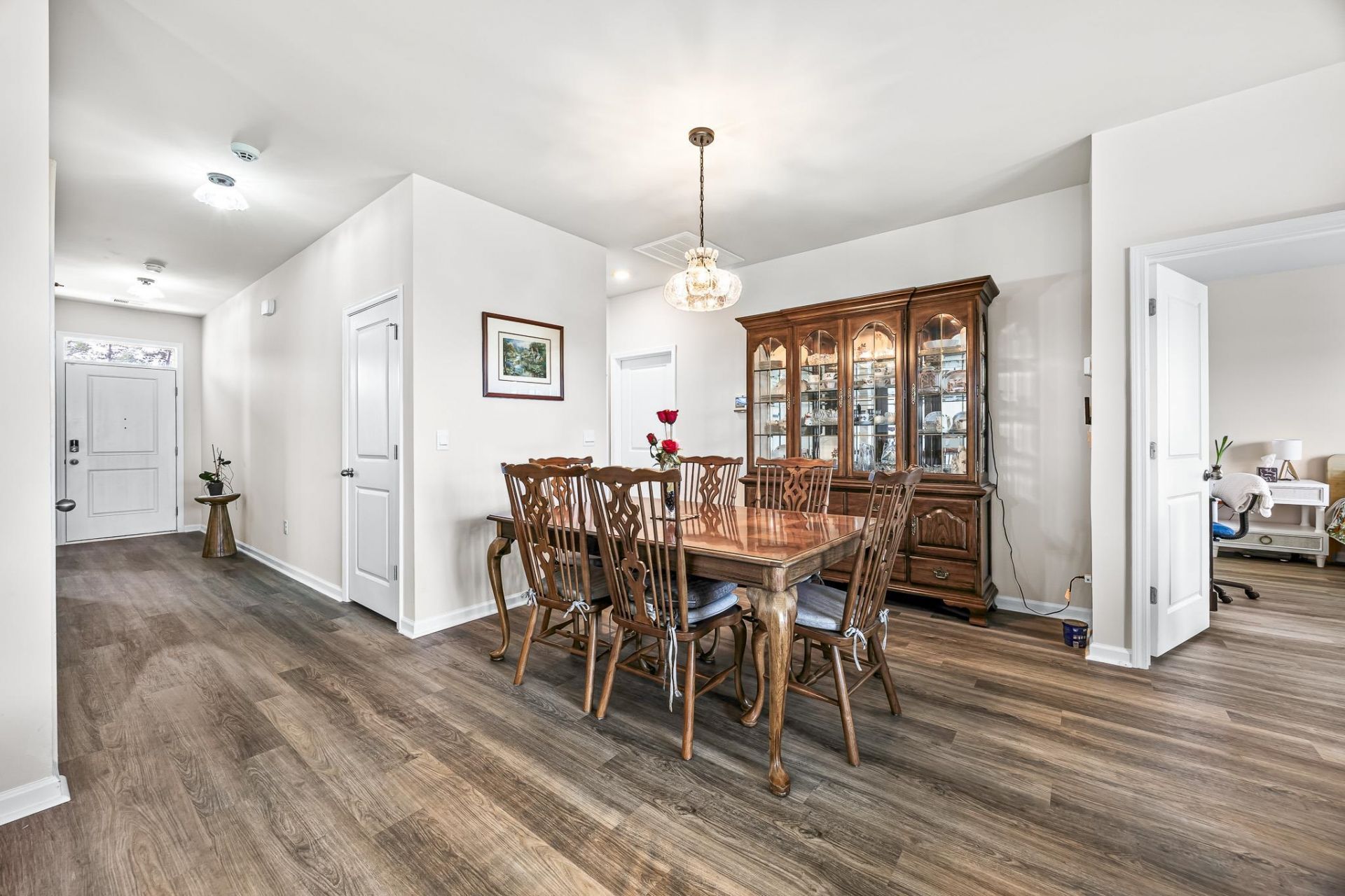 548 Hogwart Ln.  Photo 15