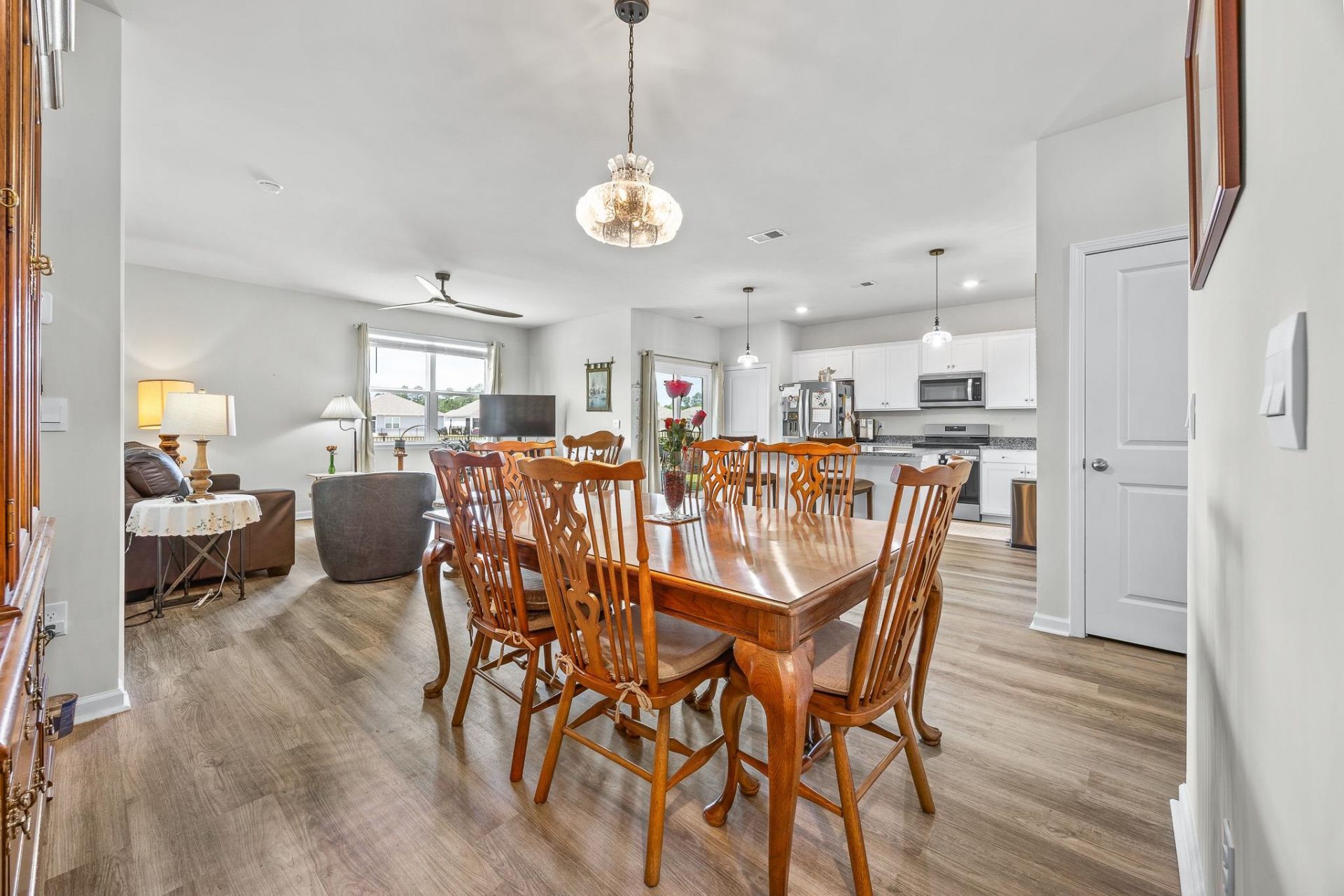 548 Hogwart Ln.  Photo 17
