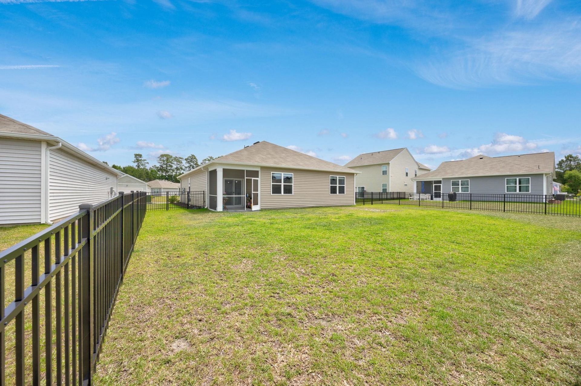 548 Hogwart Ln.  Photo 41