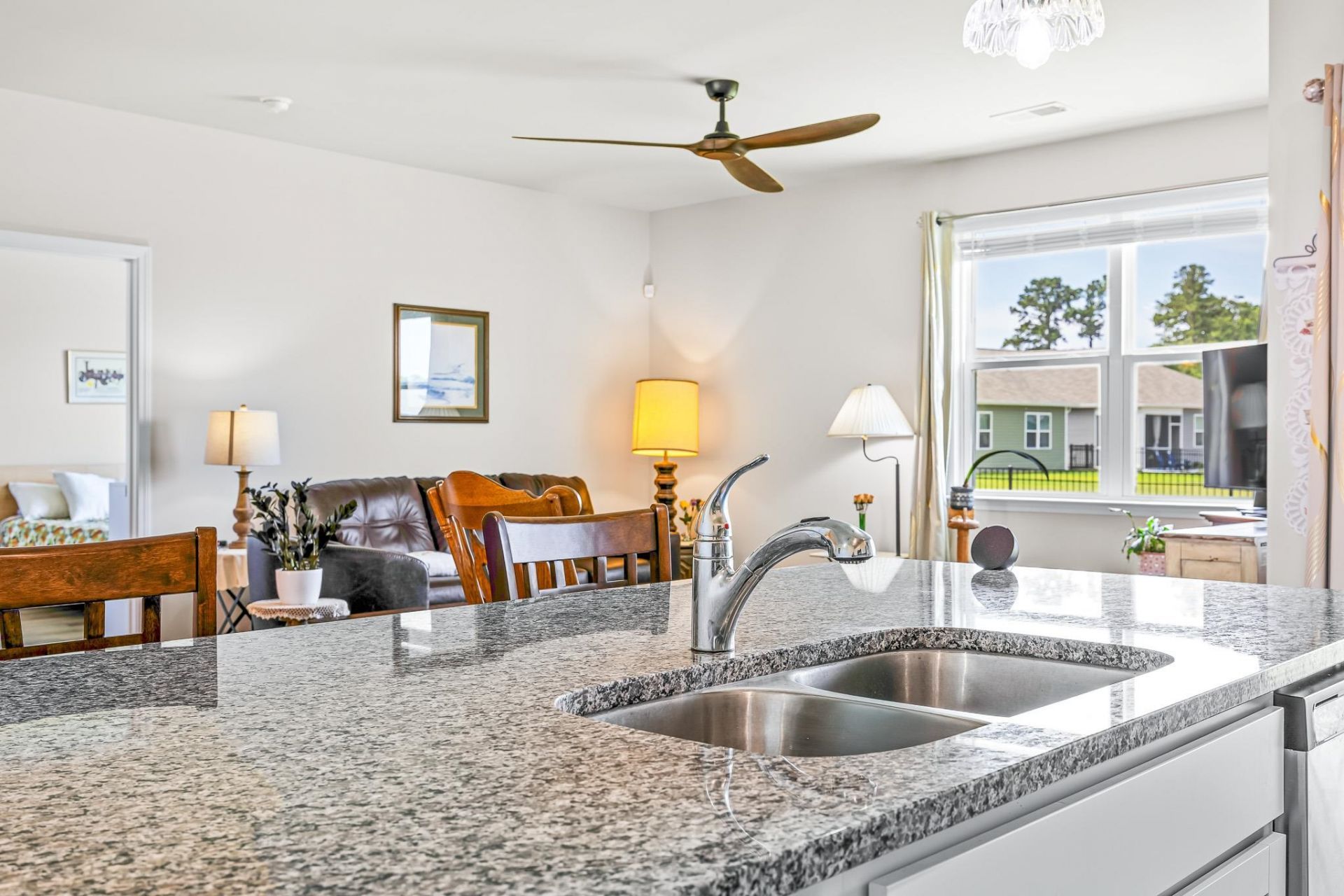548 Hogwart Ln.  Photo 9