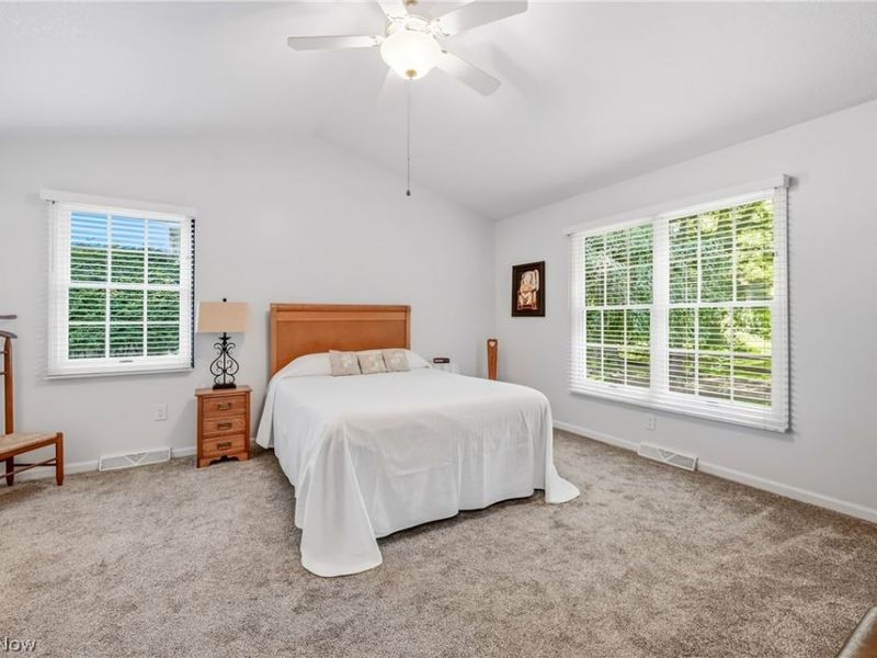 220 Blue Winged, Warren, OH 44484 Photo 17