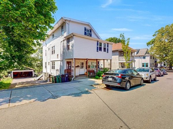 29 Fifield St, Unit 29, Watertown, MA 02472