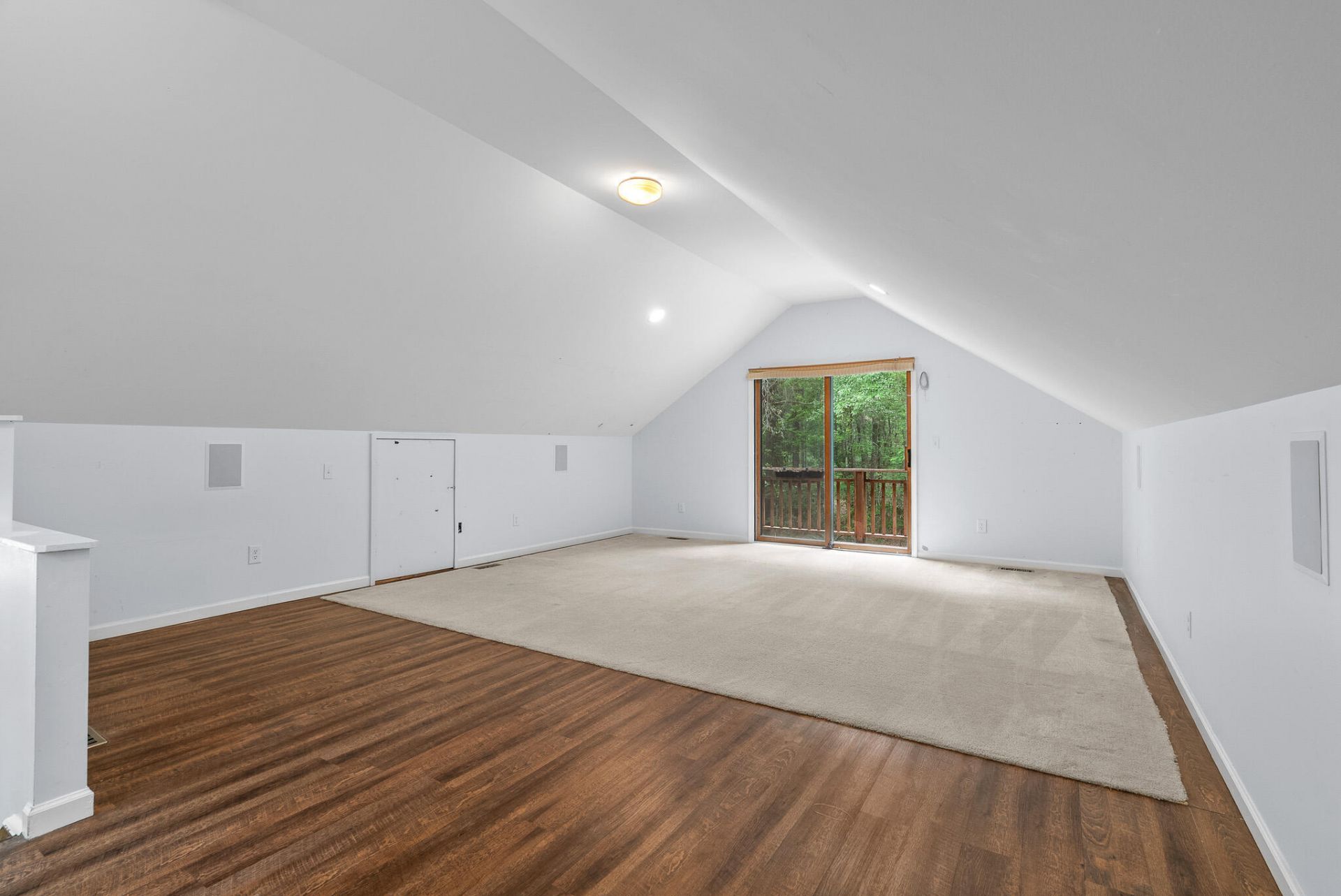 2495 Edenforest Road Photo 26