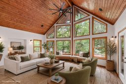 2495 Edenforest Road photo 4
