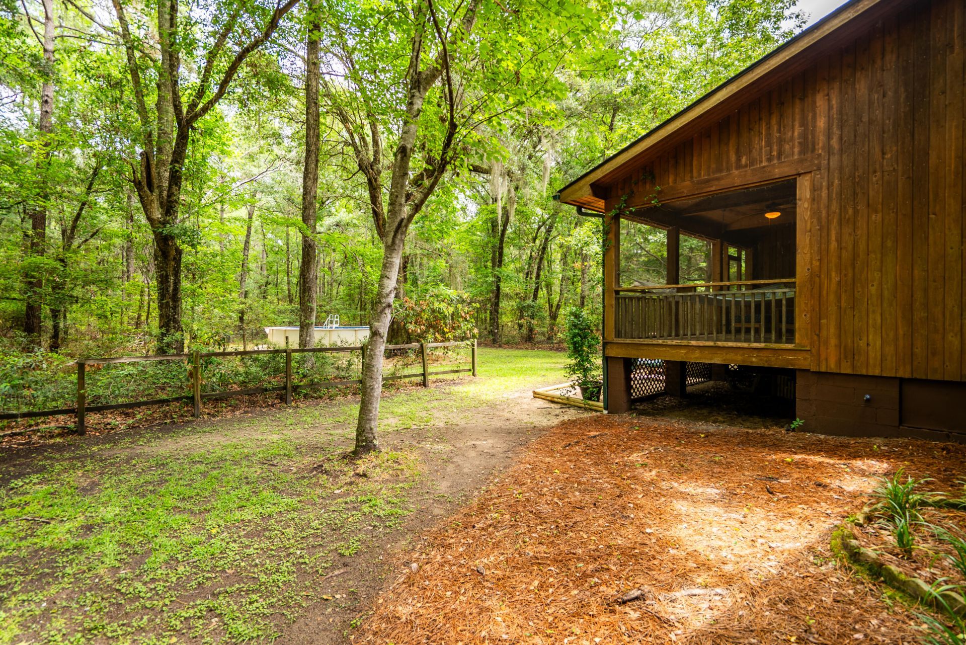 2495 Edenforest Road Photo 34