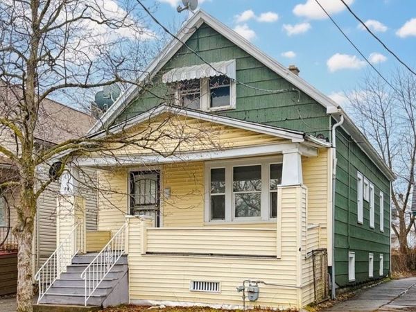 54 Blake Street , Buffalo, NY 14211