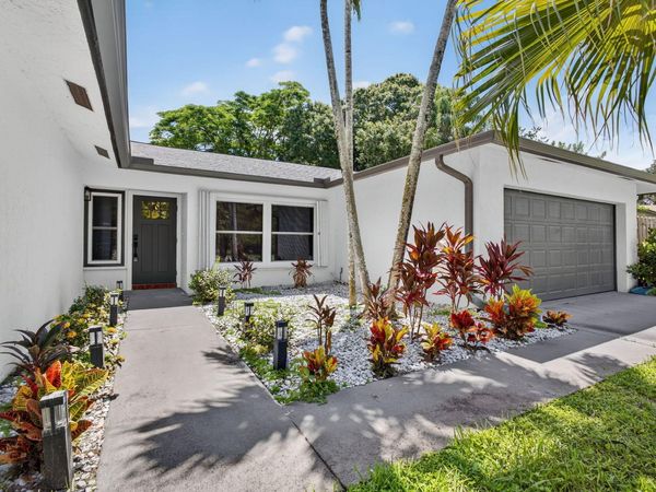 280 Sulky Way, Wellington, FL 33414