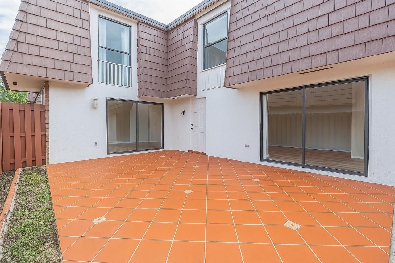 7575 W Courtyard Run Run W, Boca Raton, FL 33433 Photo