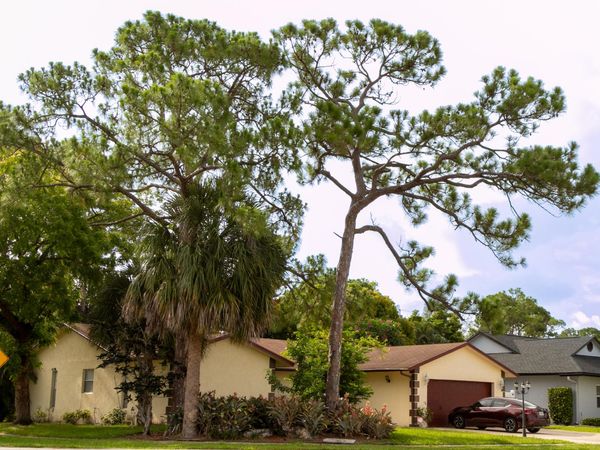 5122 Ouachita Drive, Lake Worth, FL 33467