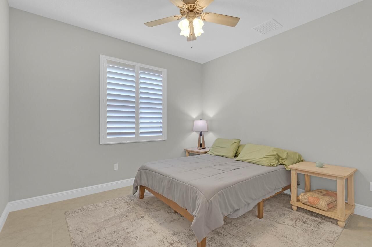 7203 33rd Square, Vero Beach, FL 32967 Photo