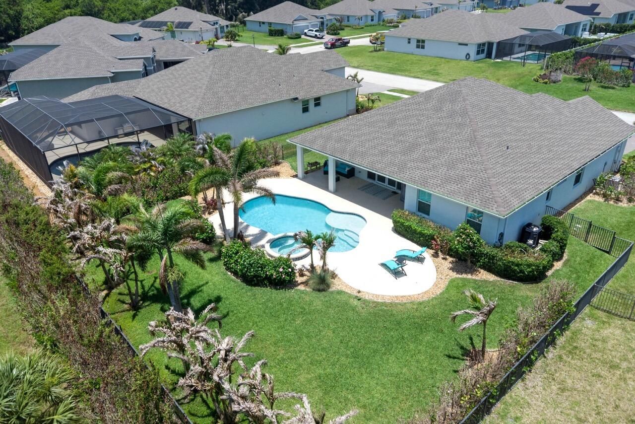 7203 33rd Square, Vero Beach, FL 32967 Photo