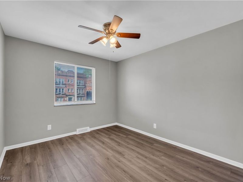 2537 Noble Road , Unit 201, Cleveland Heights, OH 44121 Photo 15