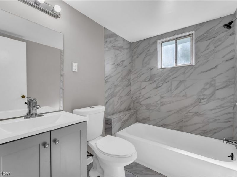 2537 Noble Road , Unit 201, Cleveland Heights, OH 44121 Photo 18