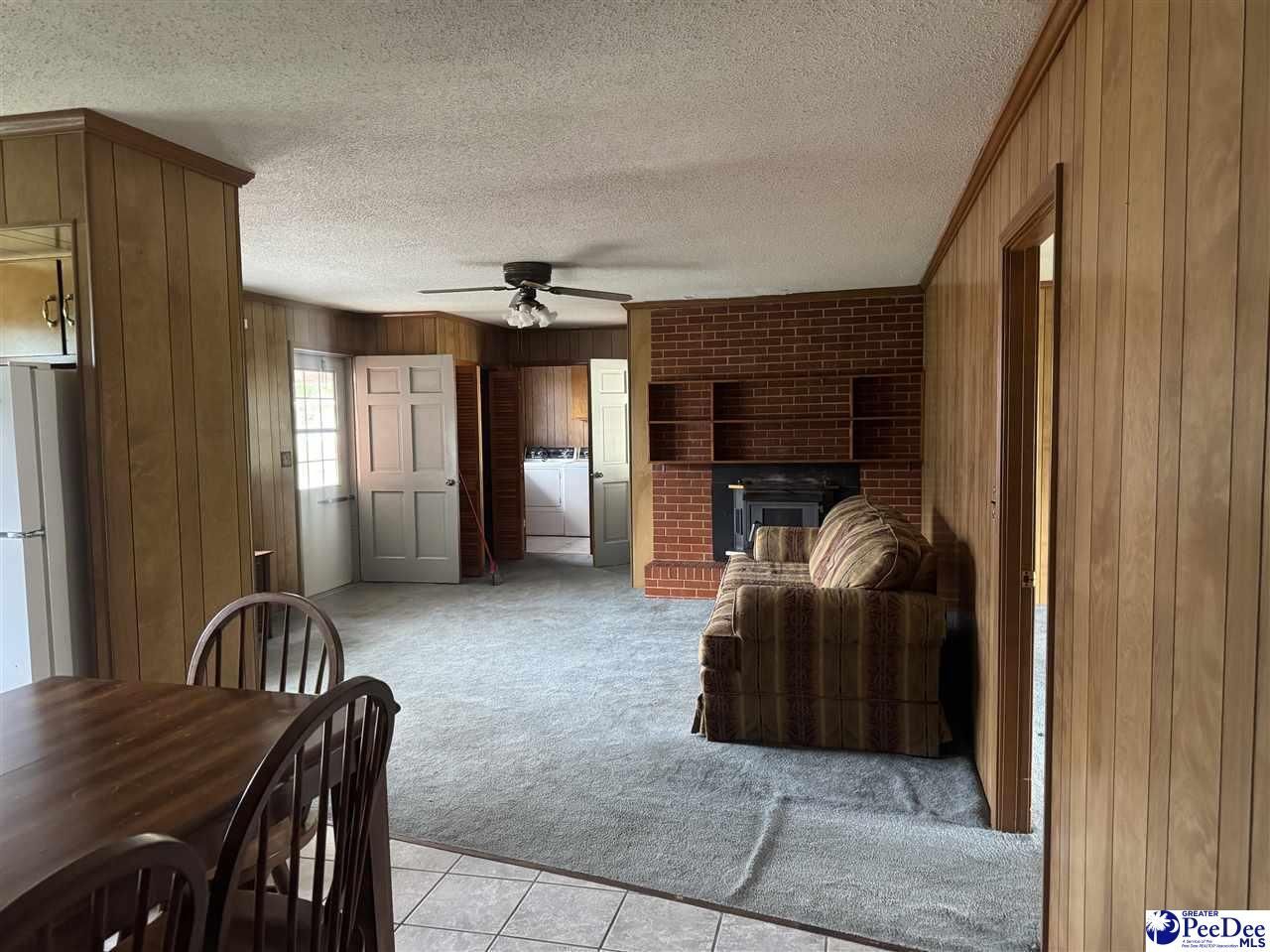 188 Oakdale Rd Photo 23