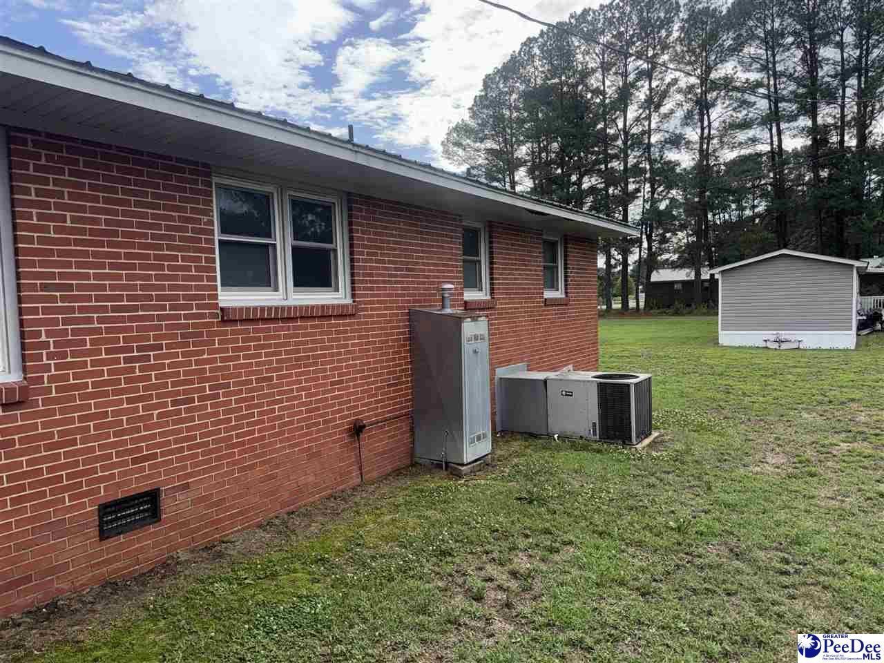 188 Oakdale Rd Photo 38