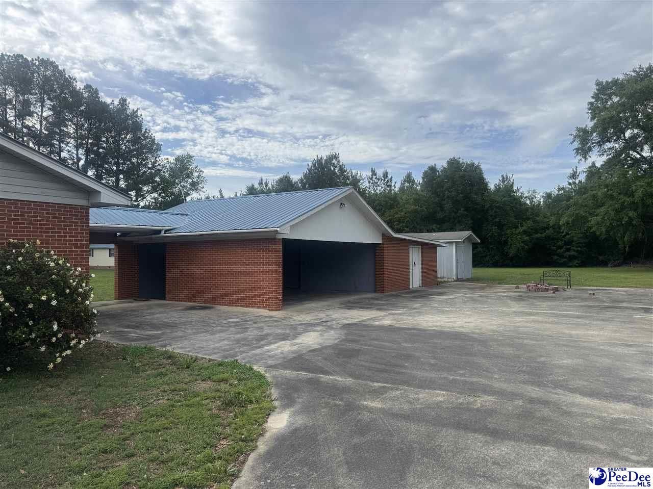 188 Oakdale Rd Photo 5