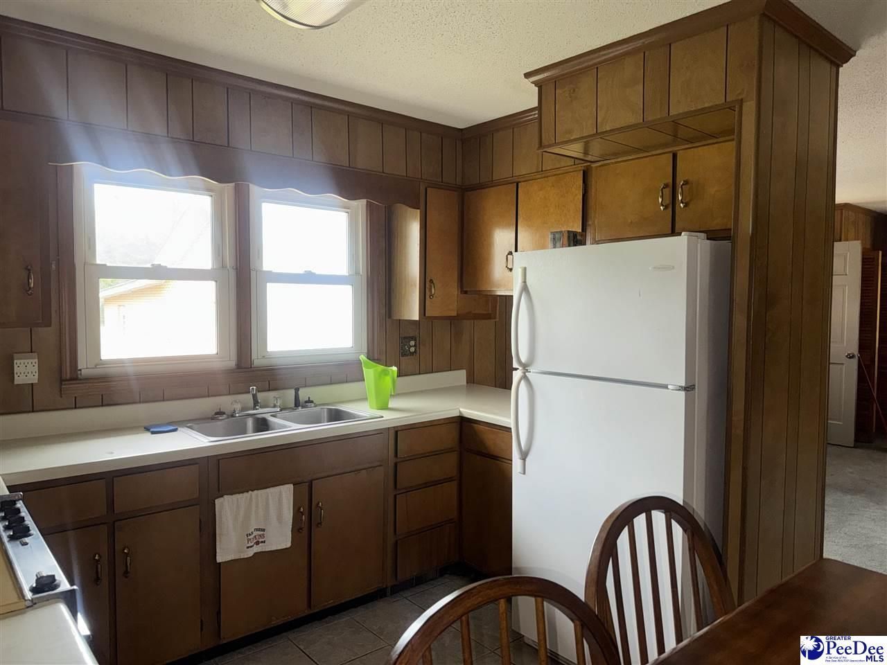 188 Oakdale Rd Photo 7