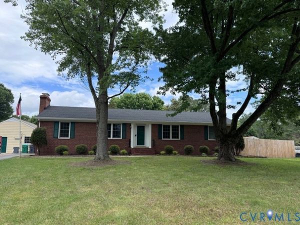 2305 Grassy Knoll Lane , Chesterfield, VA 23236