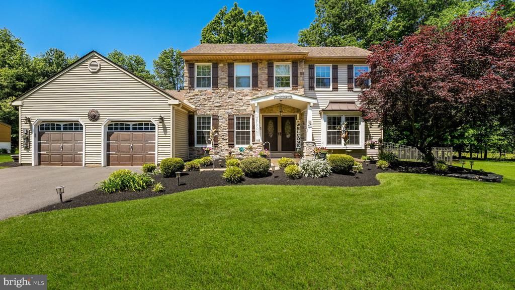 1724 BROOK LANE , JAMISON, PA 18929
