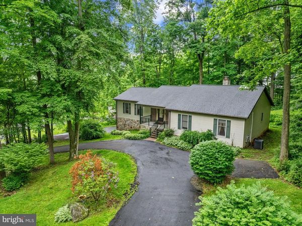 1928 MIMOSA LANE, POTTSTOWN, PA 19464