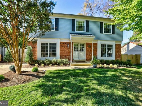 1323 APRIL WAY, HERNDON, VA 20170