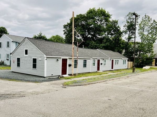 13 Elm Ct, Easton, MA 02356