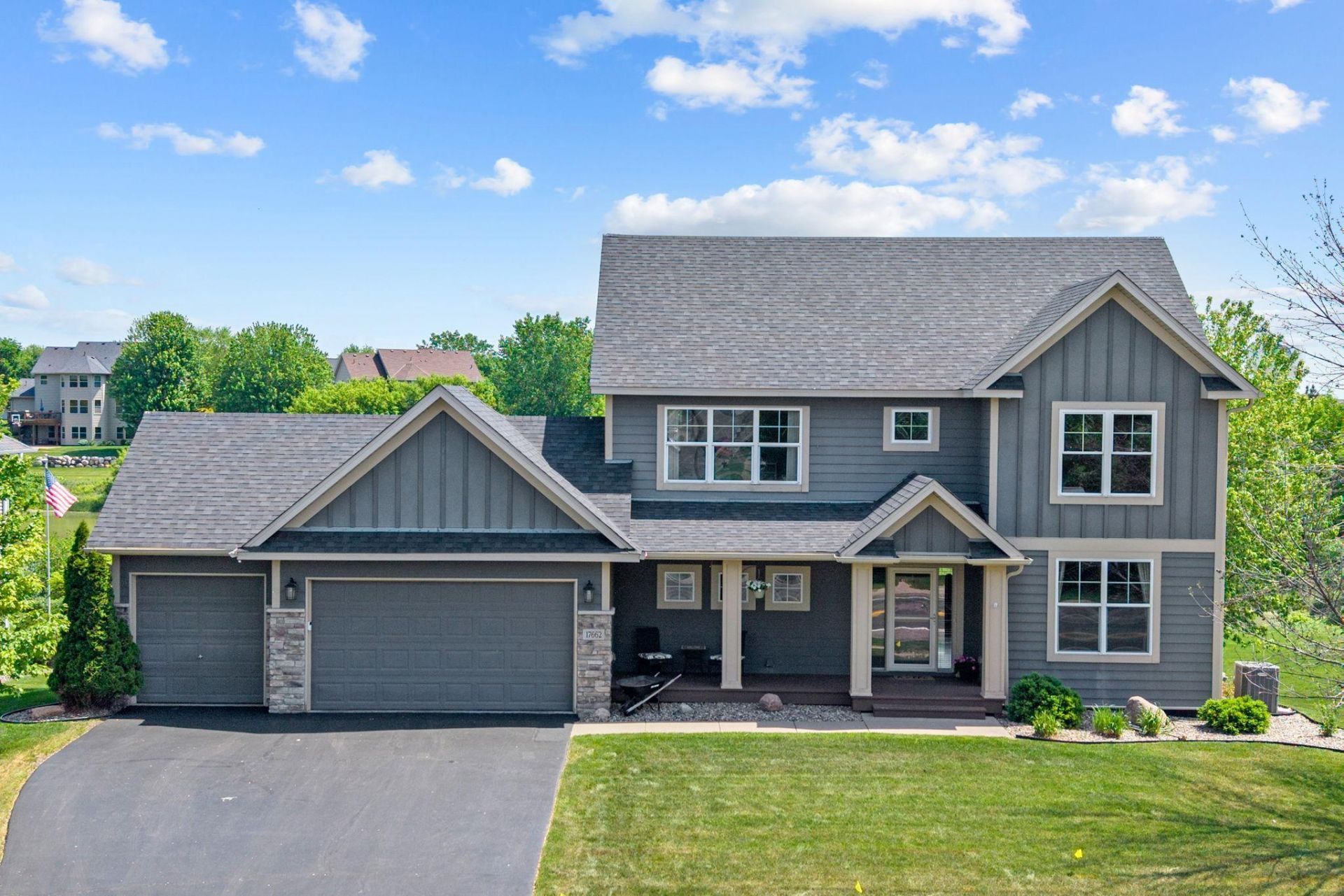 17662 Hayes Avenue, Lakeville, MN 55044