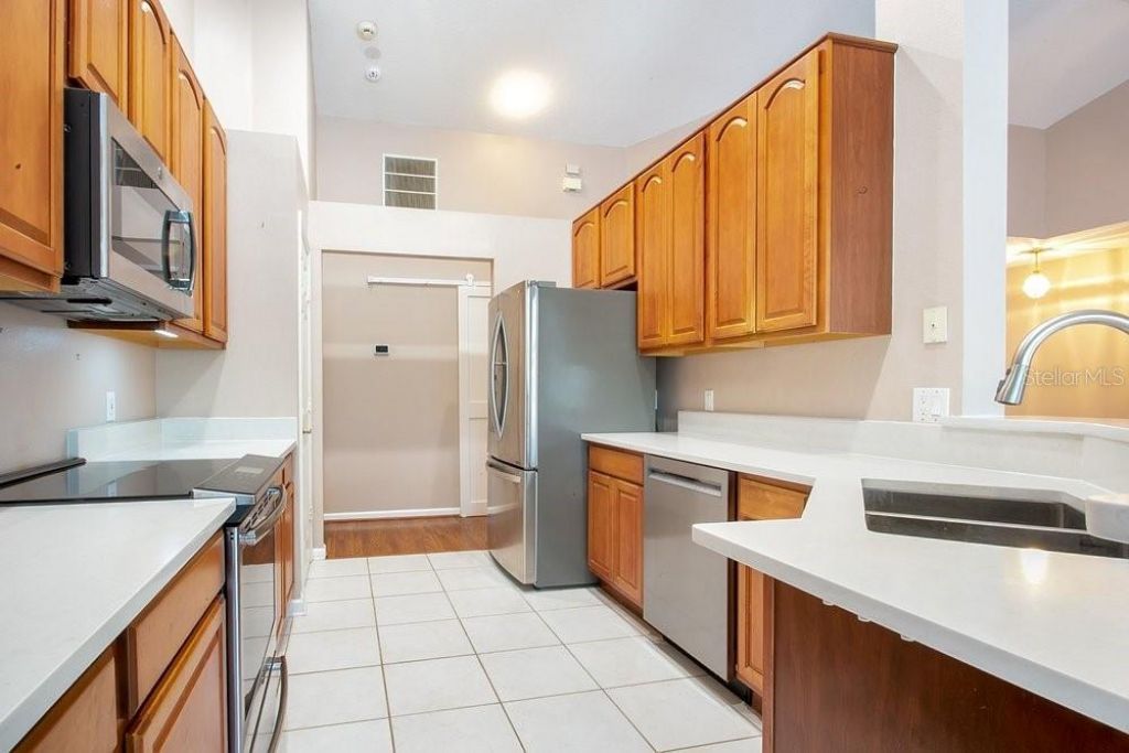 2405 Blossomwood Drive, Oviedo, FL 32765 Photo