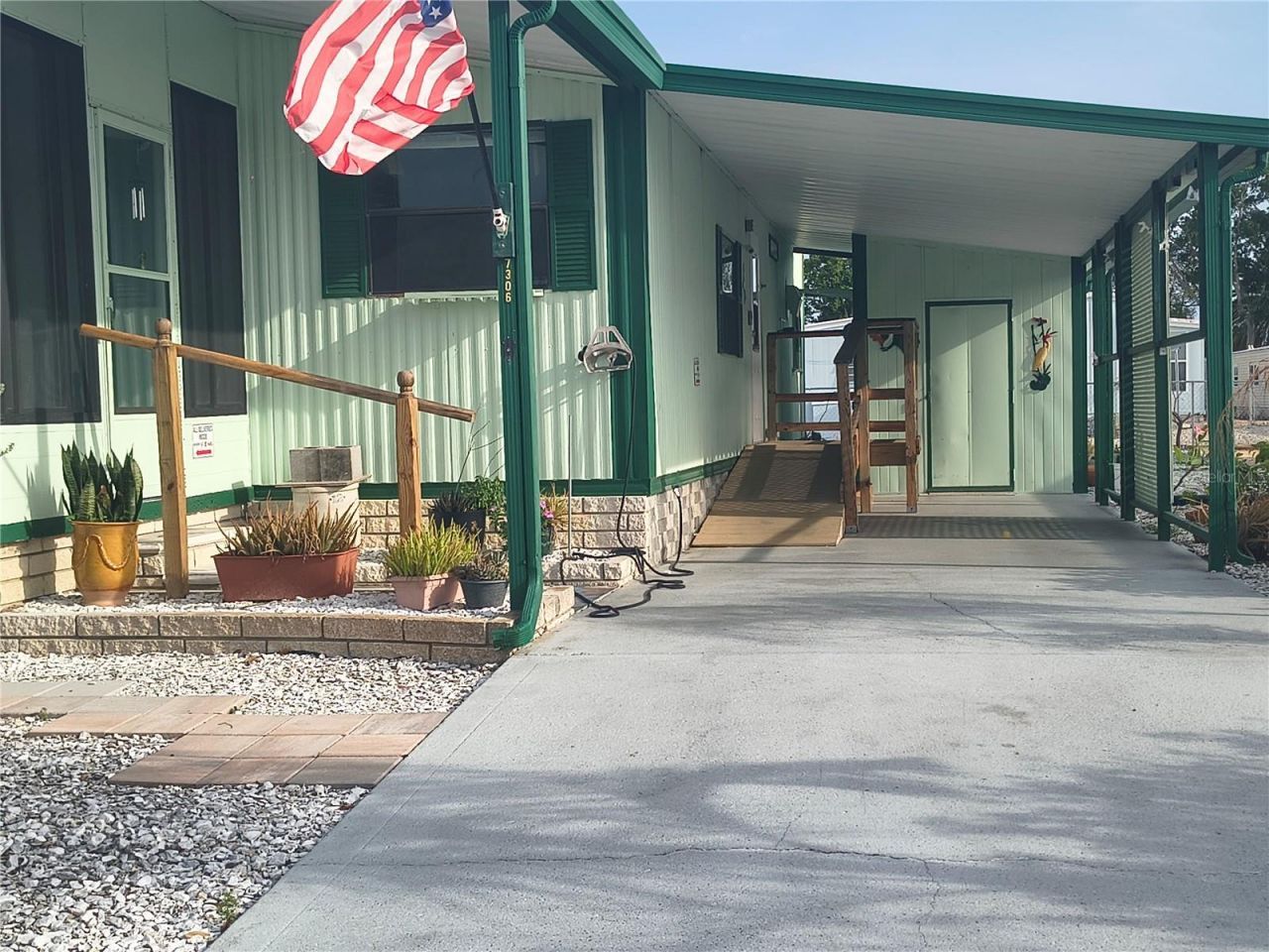 7306 Grand Pine Drive , Hudson, FL 34667 Photo